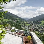 Bostele With Five Bedrooms, Indoor Pool, Two Saunas & Garage فيلة *