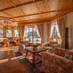 Bostele With Five Bedrooms, Indoor Pool, Two Saunas & Garage *