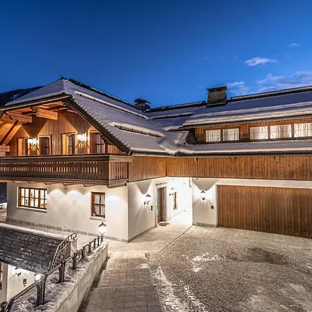 Bostele With Five Bedrooms, Indoor Pool, Two Saunas & Garage Бад Кляйнкирххайм