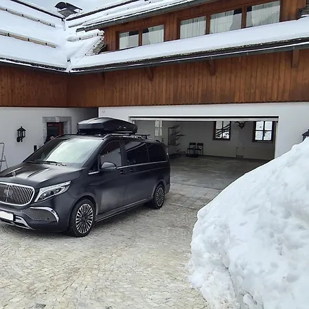 Вилла Bostele With Five Bedrooms, Indoor Pool, Two Saunas & Garage