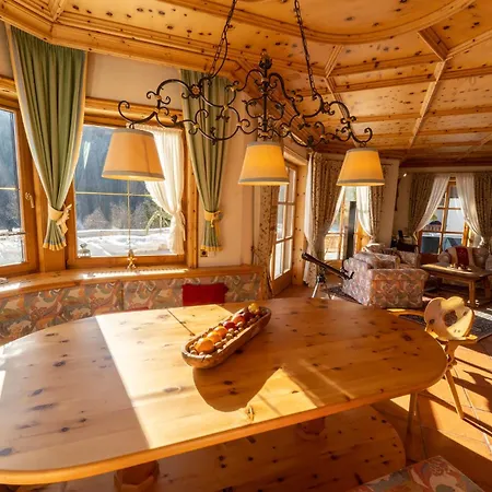 Bostele With Five Bedrooms, Indoor Pool, Two Saunas & Garage Вилла Бад Кляйнкирххайм