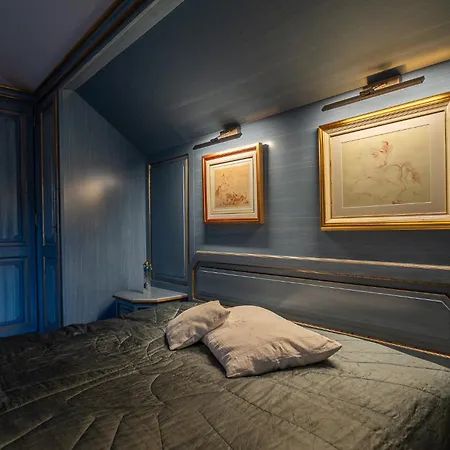 Bostele With Five Bedrooms, Indoor Pool, Two Saunas & Garage *