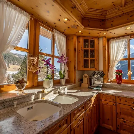 Bostele With Five Bedrooms, Indoor Pool, Two Saunas & Garage
