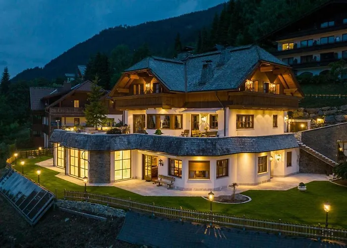 Bostele With Five Bedrooms, Indoor Pool, Two Saunas & Garage * Bad Kleinkirchheim