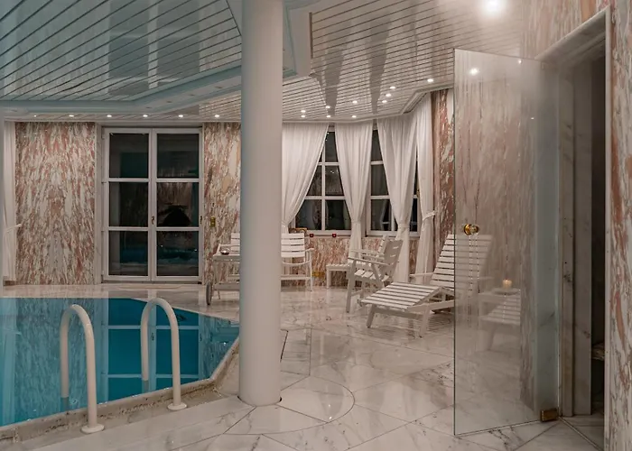 Bostele With Five Bedrooms, Indoor Pool, Two Saunas & Garage Bad Kleinkirchheim