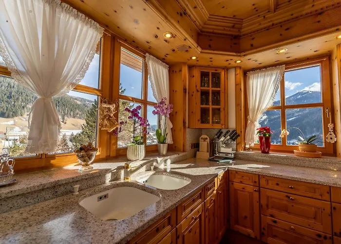 Bostele With Five Bedrooms, Indoor Pool, Two Saunas & Garage